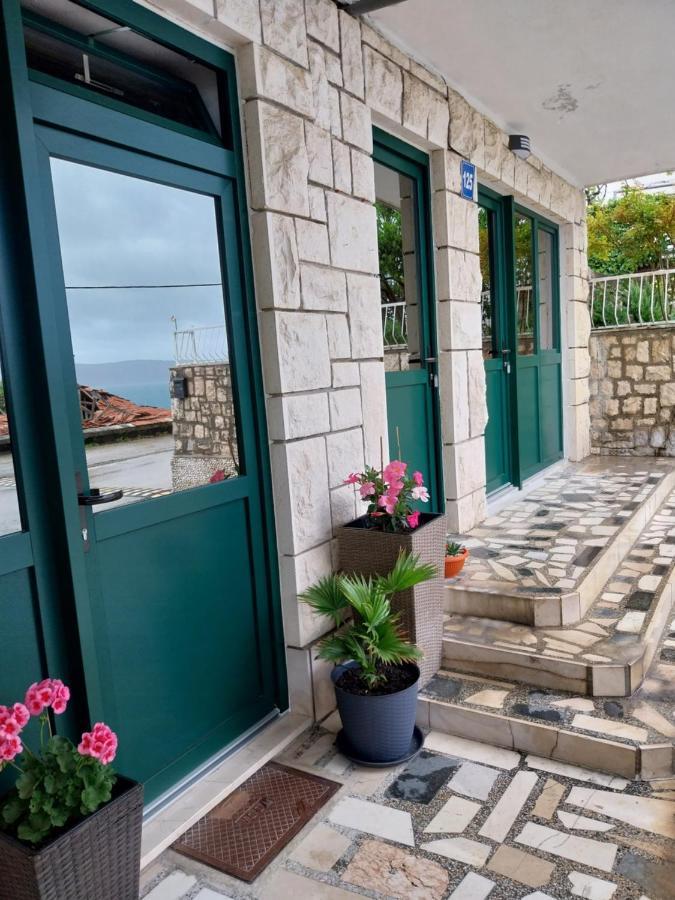Apartamento Sobe Kraft 2 Živogošće Exterior foto